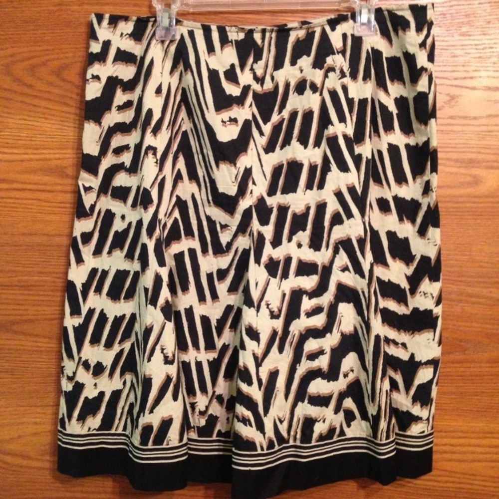 R&B Collection New York Skirt 16